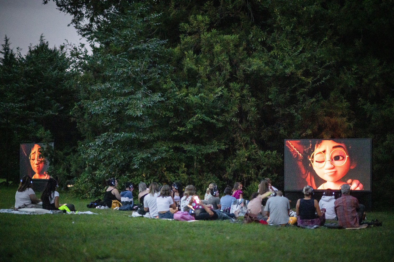 PM 0158 CASTELLO DI MIRADOLO CINEMA SOTTO LE STELLE 2022 min 1